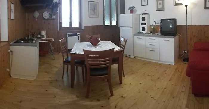 Affittacamere Maria Stella *